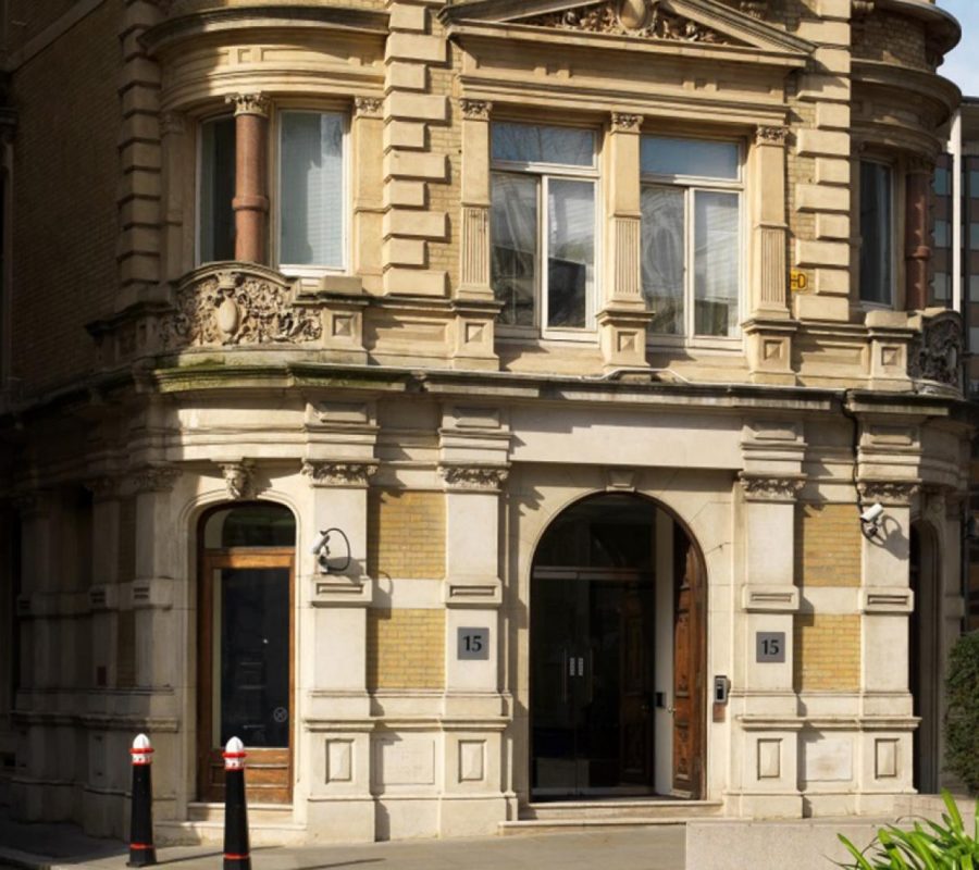 External shot of the office space for rent on Old Bailey