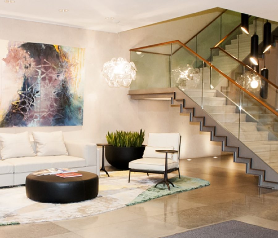 The lobby of the landmark Flexible Office Space in Mayfair