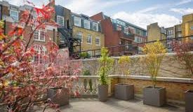 The outdoor terrace at the high quality flexible office space in Mayfair