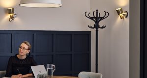 A panelled wall meeting room at Warnford Court on Throgmorton Street