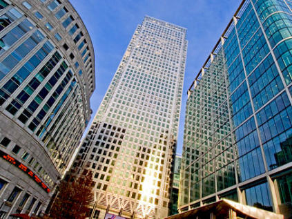 External Shot of One Canada Square Skyscraper in Canary Wharf