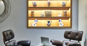 A break-out area with Eames-style chairs at the serviced offices in Monument EC4