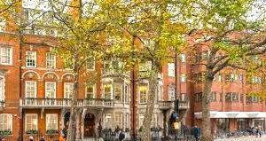 External shot of the 5-Star offices in London on Buckingham Palace Road