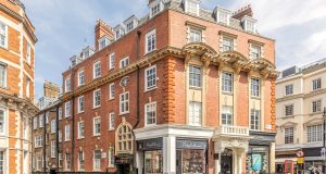 Exterior shot of the Luxury Workspace in Mayfair at 34 Brook Street